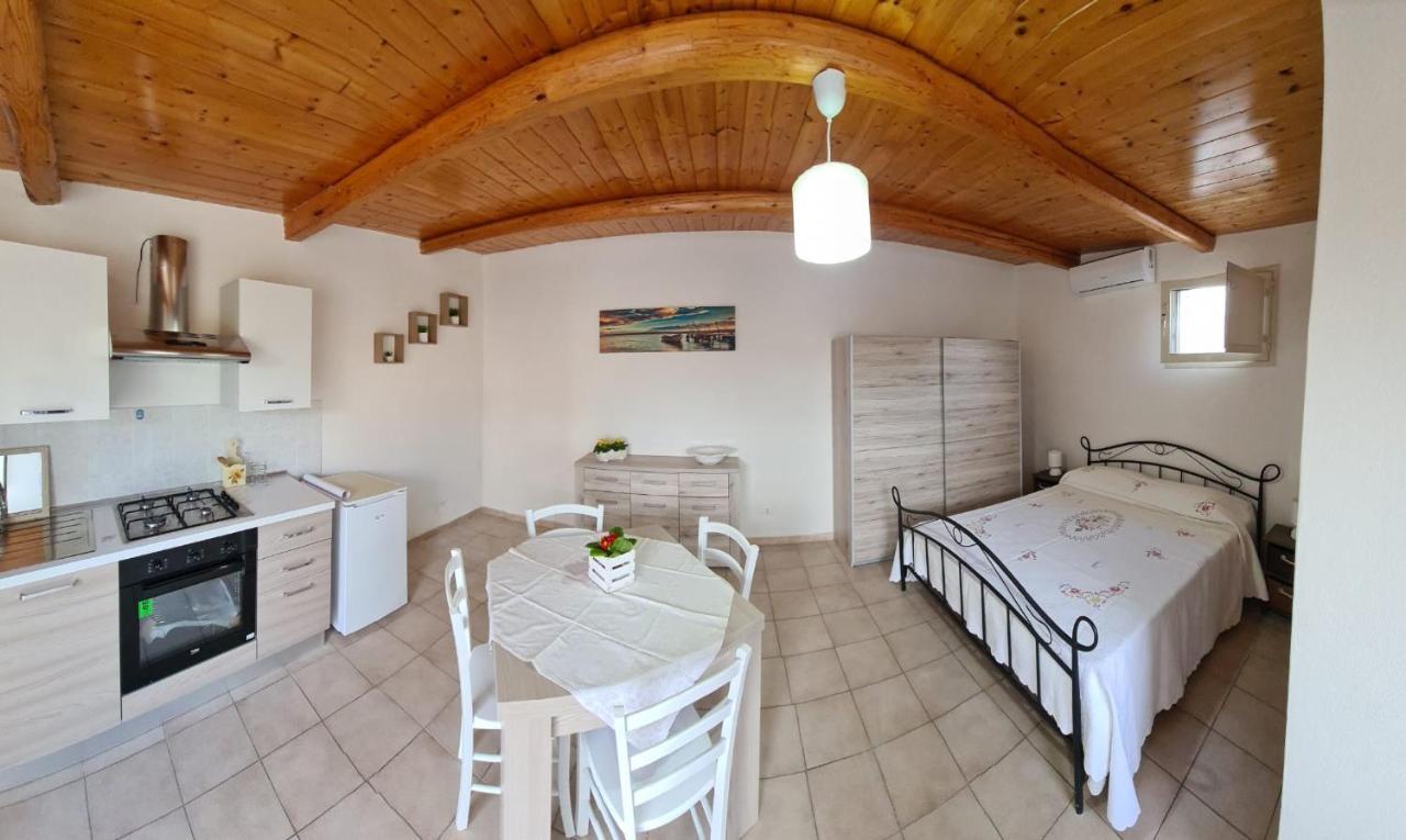 Casa Vacanza Delfino Azzurro - Noto Marina - Calabernardo Exterior photo